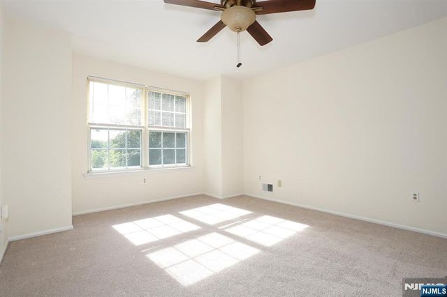 1273 Paddington Road, Mahwah, NJ 07430