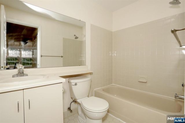 1273 Paddington Road, Mahwah, NJ 07430
