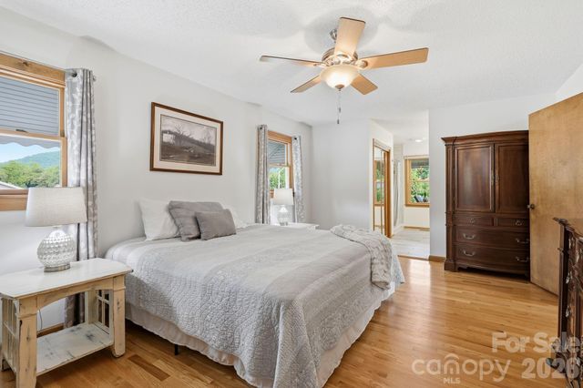 73 Rivercrest Court, Canton, NC 28716