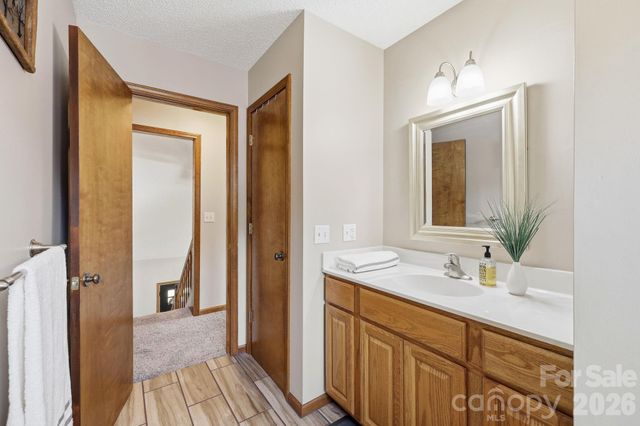 73 Rivercrest Court, Canton, NC 28716