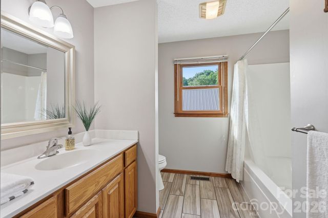 73 Rivercrest Court, Canton, NC 28716