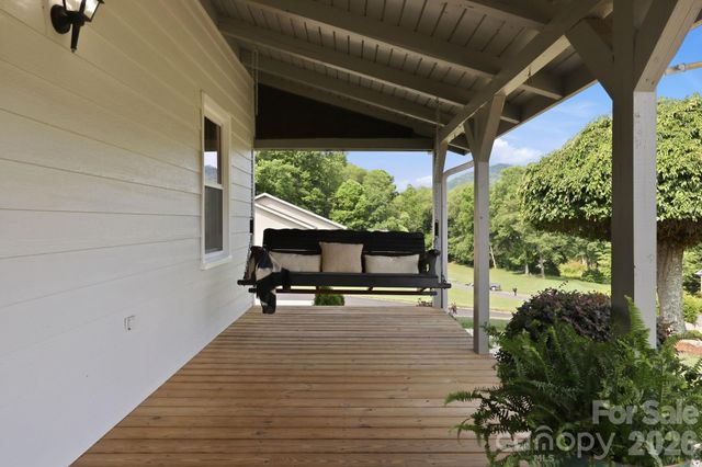 73 Rivercrest Court, Canton, NC 28716