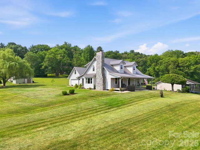 73 Rivercrest Court, Canton, NC 28716