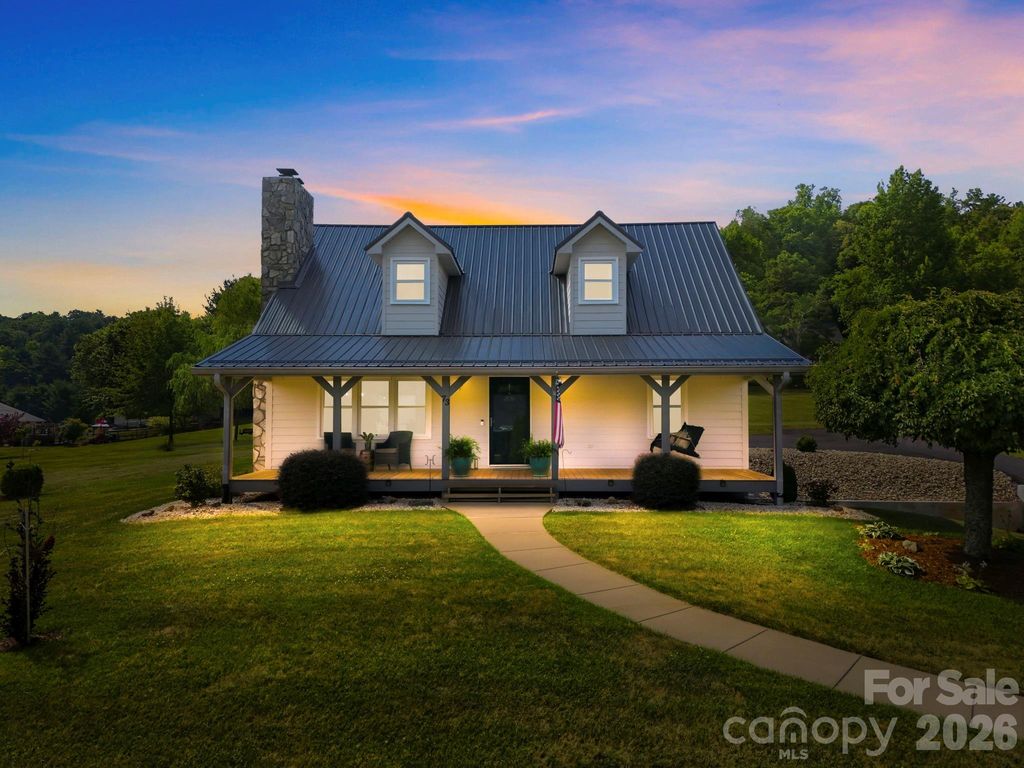 73 Rivercrest Court, Canton, NC 28716