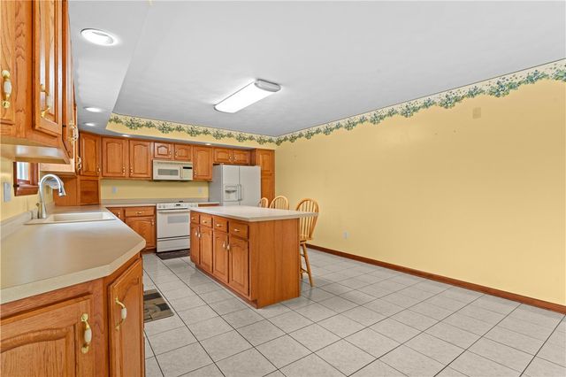 158 Sleepy Hollow Rd, Salem Twp, PA 15601