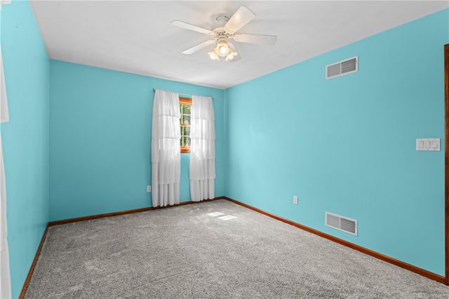 158 Sleepy Hollow Rd, Salem Twp, PA 15601