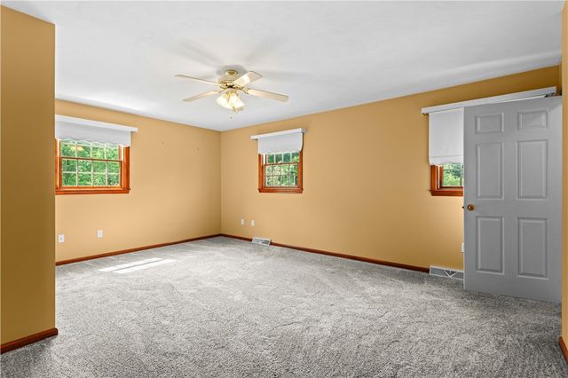 158 Sleepy Hollow Rd, Salem Twp, PA 15601