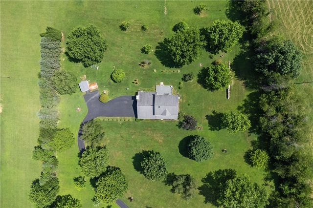 158 Sleepy Hollow Rd, Salem Twp, PA 15601