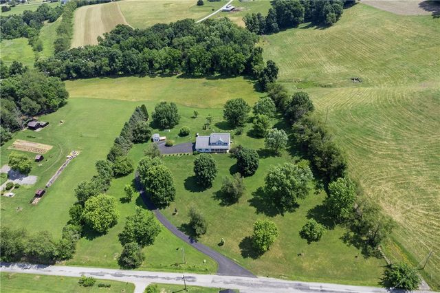 158 Sleepy Hollow Rd, Salem Twp, PA 15601