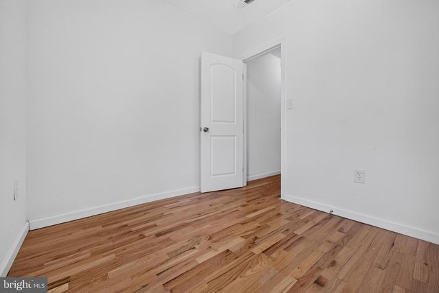 2431 W SERGEANT ST, Philadelphia, PA 19132