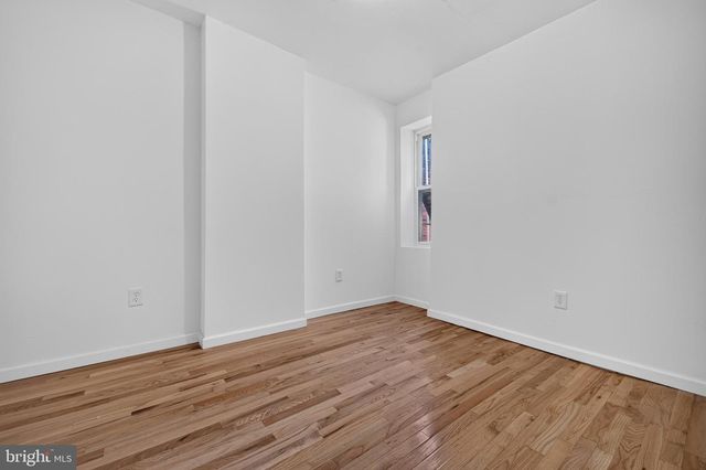 2431 W SERGEANT ST, Philadelphia, PA 19132