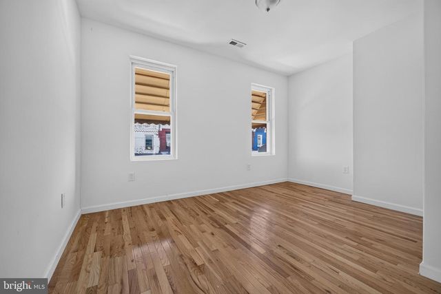 2431 W SERGEANT ST, Philadelphia, PA 19132