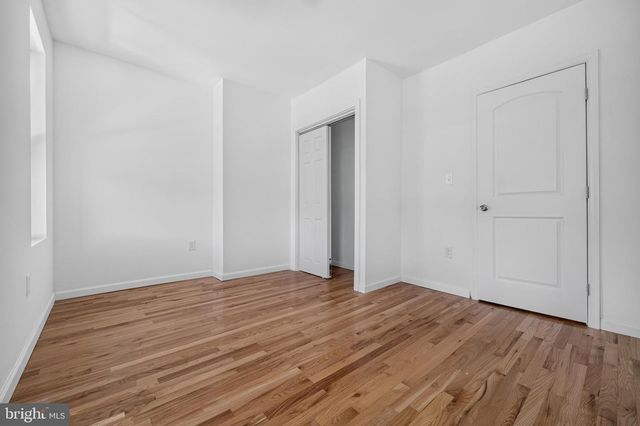 2431 W SERGEANT ST, Philadelphia, PA 19132