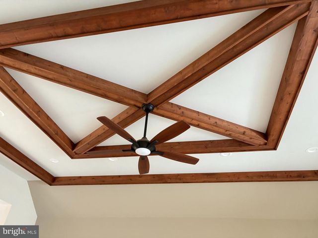 58 LAUREL CIR, Malvern, PA 19355