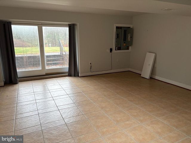 58 LAUREL CIR, Malvern, PA 19355