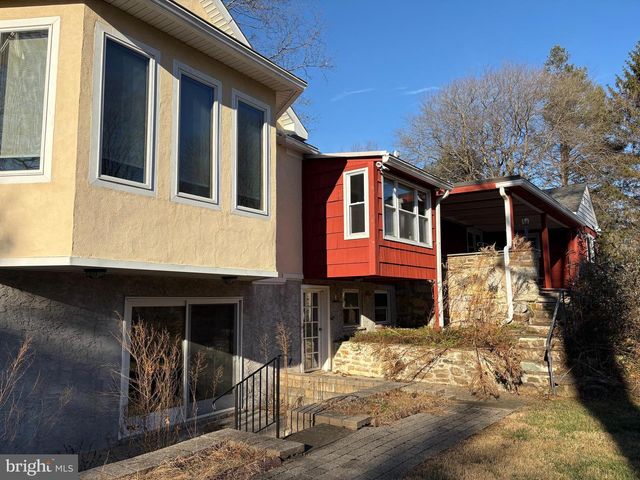 58 LAUREL CIR, Malvern, PA 19355