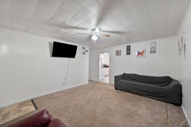 1815 W 10th Avenue, Corsicana, TX 75110