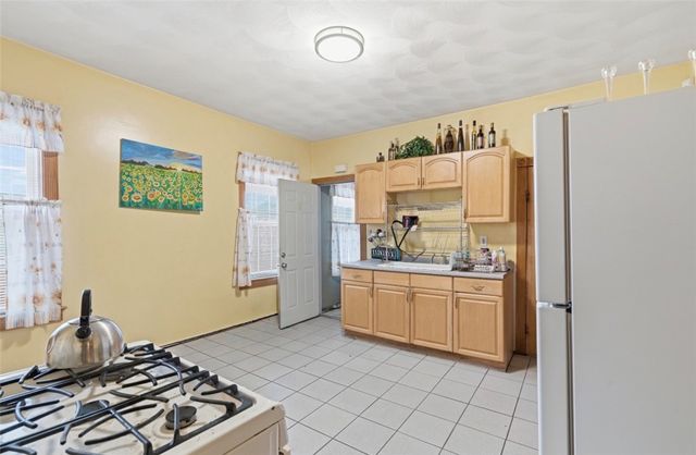 194 Gano Street, Providence, RI 02906