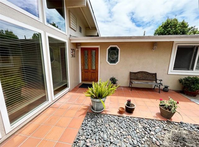 11582 Foster, Los Alamitos, CA 90720