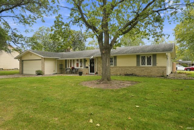3331 Kirkfield Drive, Fort Wayne, IN 46815