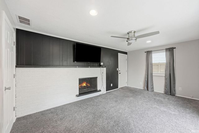 3331 Kirkfield Drive, Fort Wayne, IN 46815