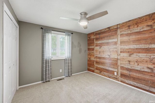 3331 Kirkfield Drive, Fort Wayne, IN 46815