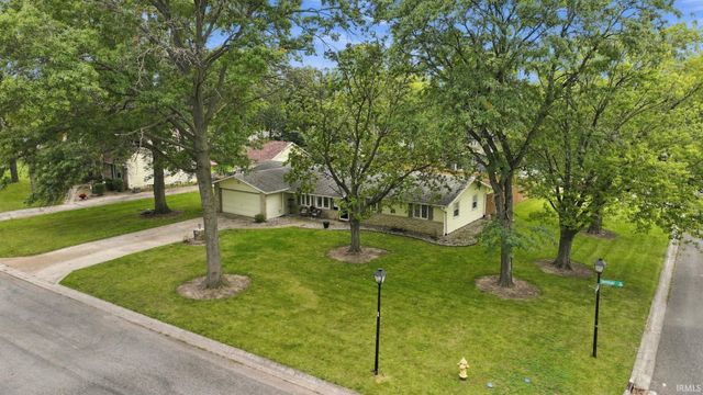 3331 Kirkfield Drive, Fort Wayne, IN 46815