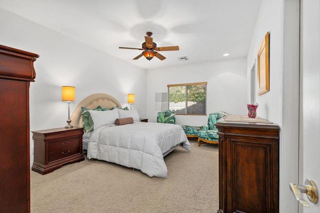 28 White Sun Way, Rancho Mirage, CA 92270