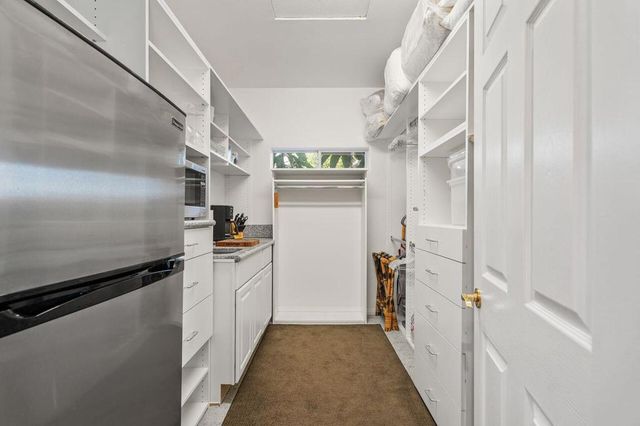 28 White Sun Way, Rancho Mirage, CA 92270