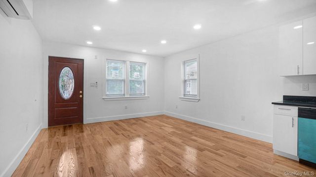 3964 Duryea Avenue, Bronx, NY 10466