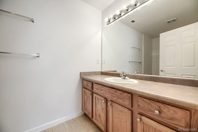 18284 E Floyd Avenue A, Aurora, CO 80013