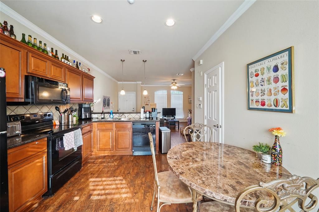 1198 Jones Butler Road 203, College Station, TX 77840 — photo 5
