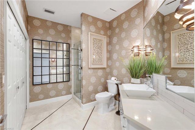 26868 Wedgewood DR 203, Bonita Springs, FL 34134