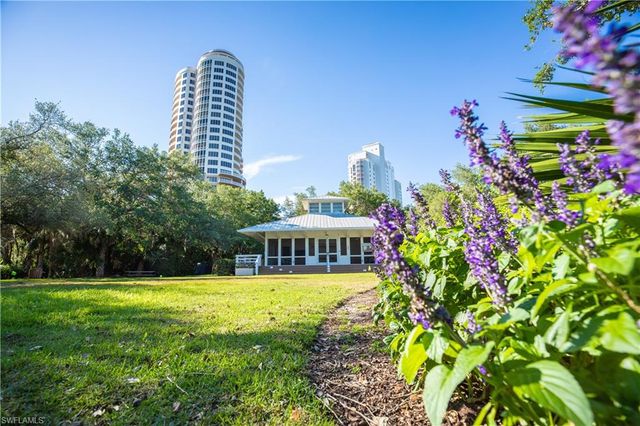 26868 Wedgewood DR 203, Bonita Springs, FL 34134