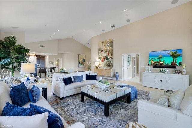 26868 Wedgewood DR 203, Bonita Springs, FL 34134