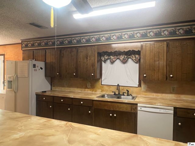 154 MCHENRY ROAD, Farmerville, LA 71241