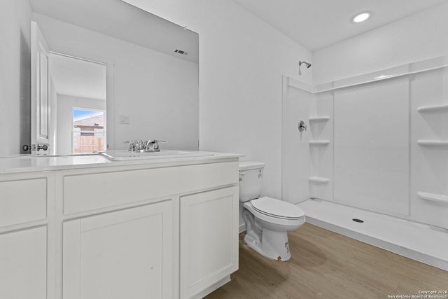 101 Ellendale Place, Fredericksburg, TX 78624