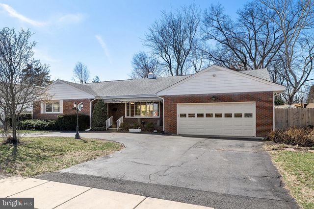 300 HAZEL AVE, Westville, NJ 08093