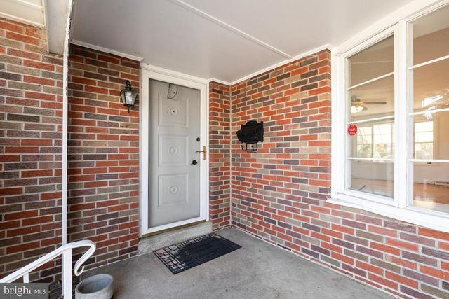 300 HAZEL AVE, Westville, NJ 08093