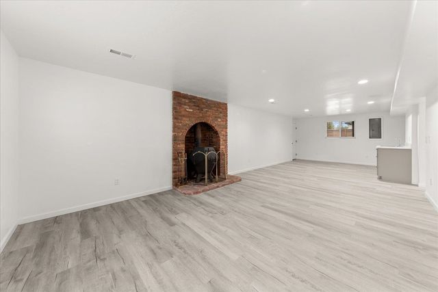 5138 W Rosewood Ave, Spokane, WA 99208