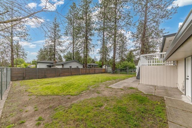 5138 W Rosewood Ave, Spokane, WA 99208
