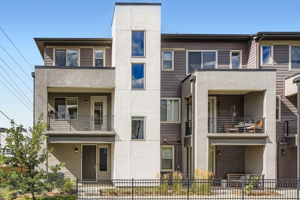 4180 E Warren Avenue 1, Denver, CO 80222