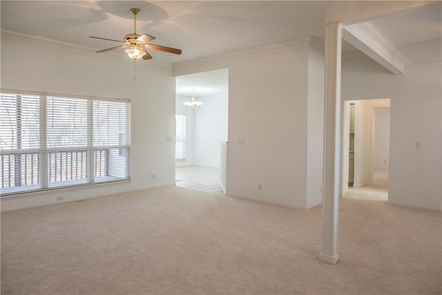 8 Morganshire Drive, Bella Vista, AR 72714