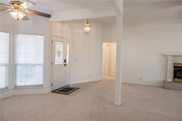 8 Morganshire Drive, Bella Vista, AR 72714