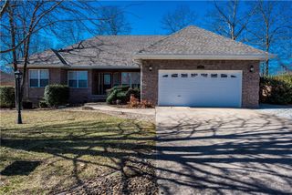 8 Morganshire Drive, Bella Vista, AR 72714