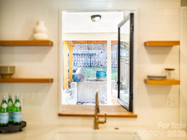 28 Westover Drive, Asheville, NC 28801