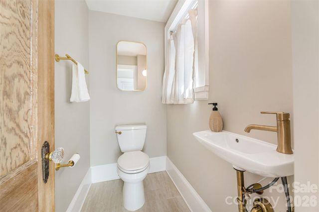 28 Westover Drive, Asheville, NC 28801