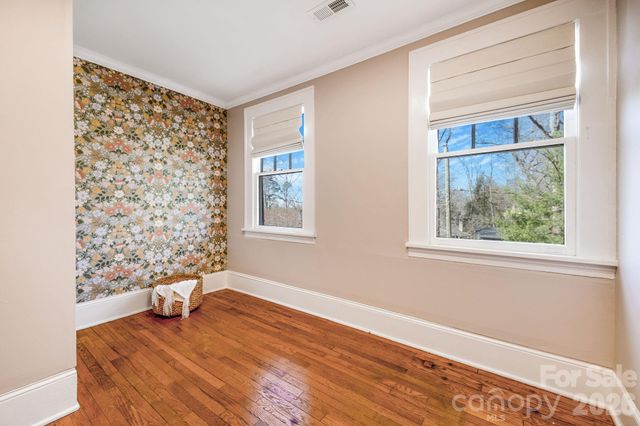 28 Westover Drive, Asheville, NC 28801