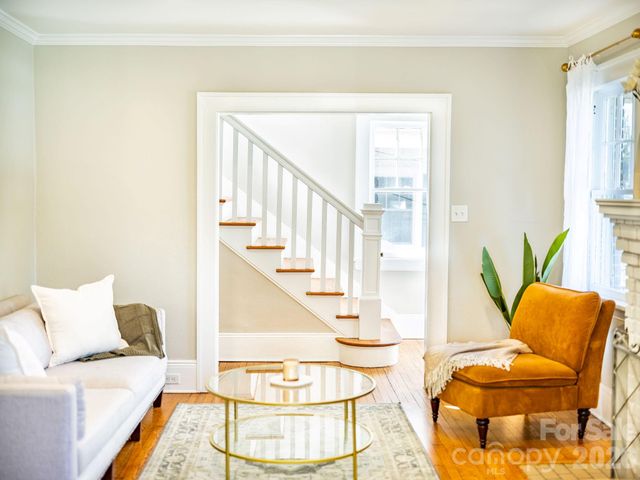 28 Westover Drive, Asheville, NC 28801