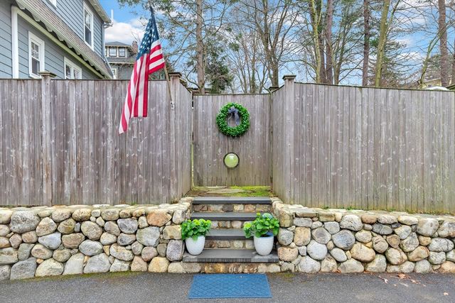 1 Orient Street, Winchester, MA 01890